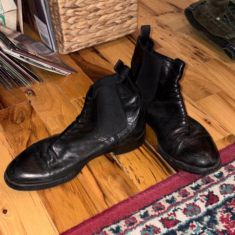 Frye Black Leather Men's Chelsea Boots